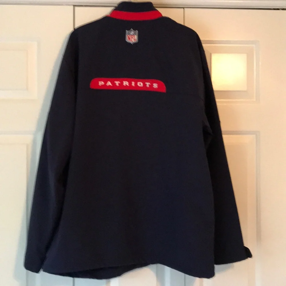 Men’s Reebok NE Patriots full zip jacket - Picture 3 of 10